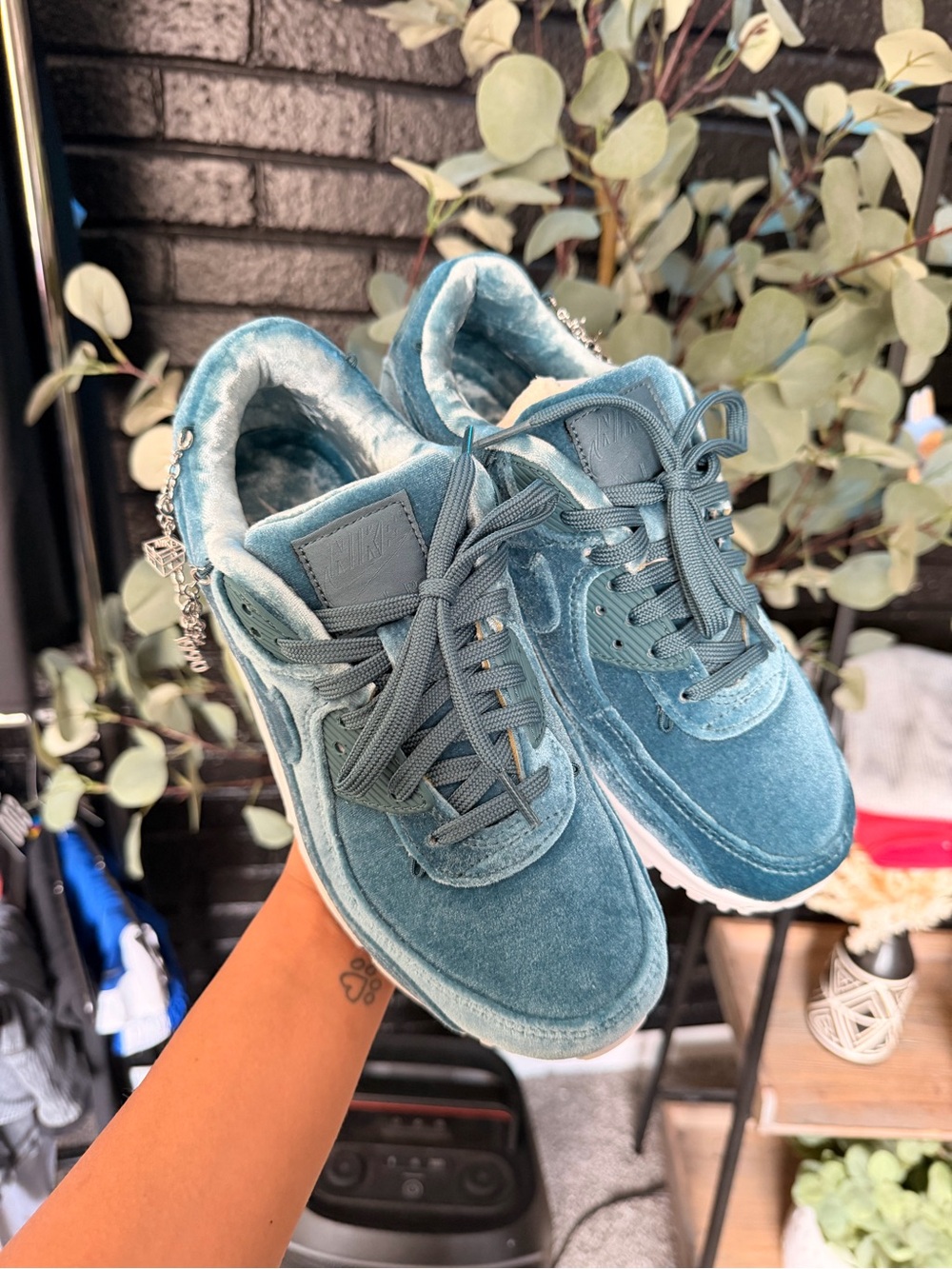 Nike Air Max 90 Lucky Charms | Size 8 - Picture 2 of 5
